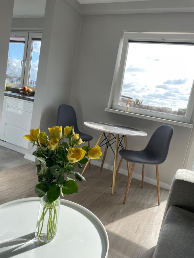 ראדום Luxury White Apartment By Marta מראה חיצוני תמונה
