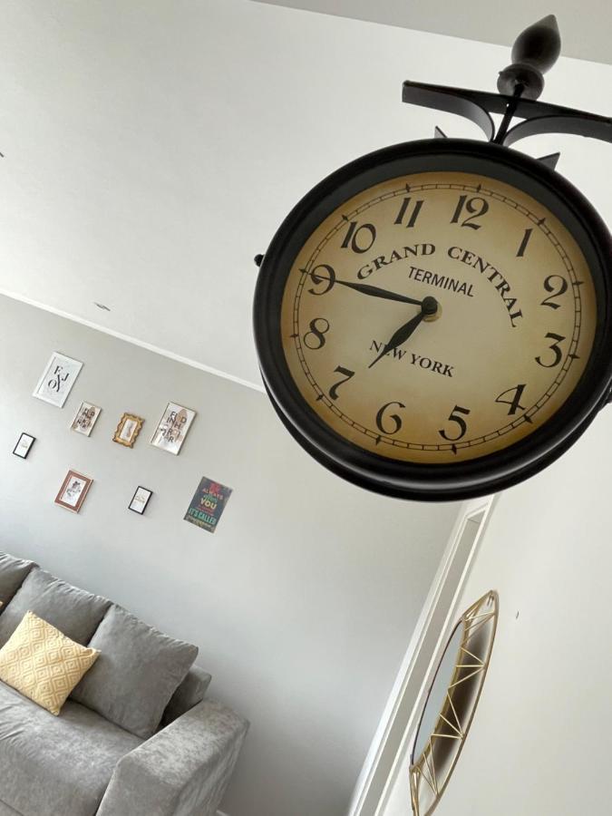 ראדום Luxury White Apartment By Marta מראה חיצוני תמונה